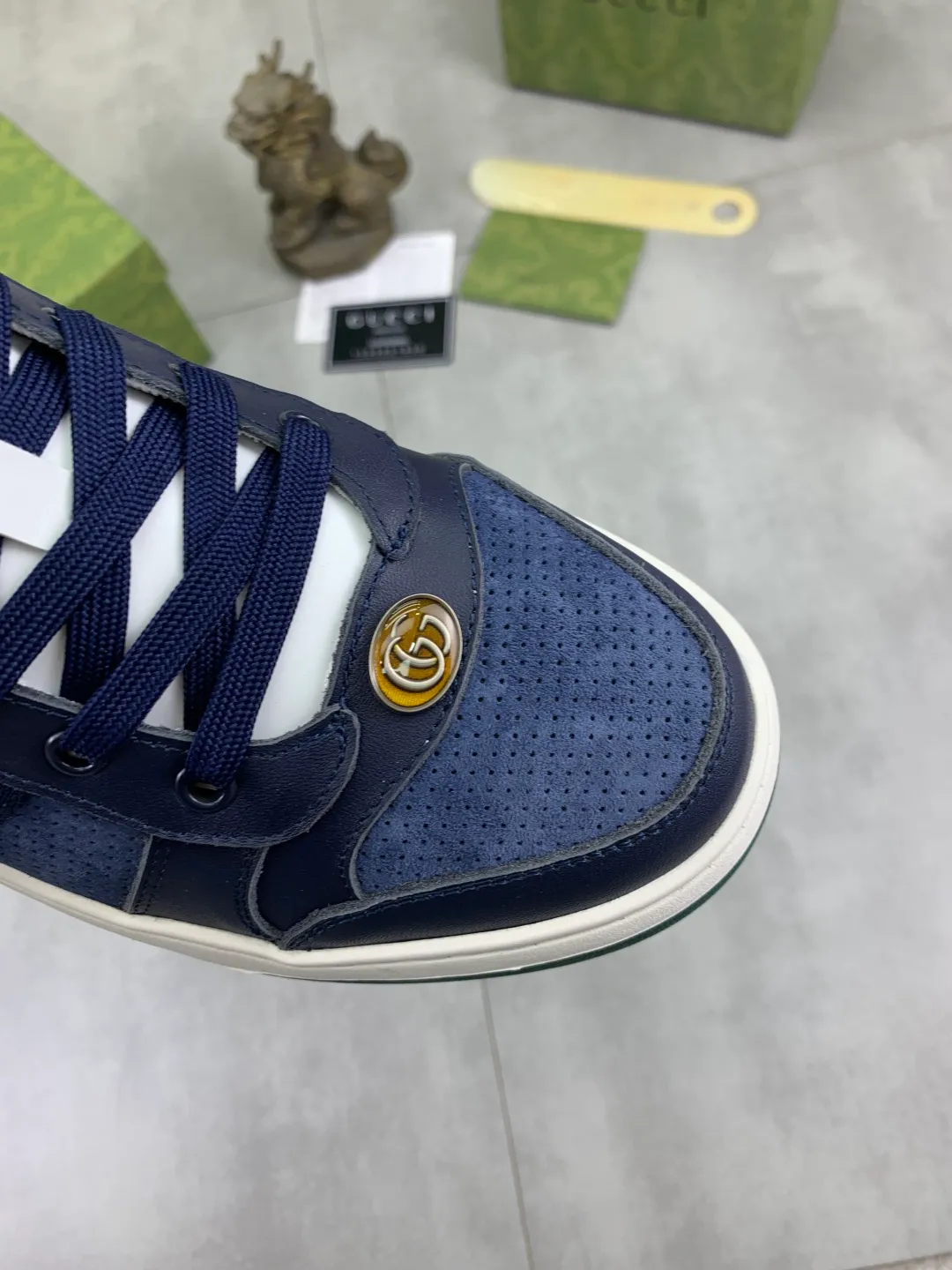 Men's shoes 💰P420💰 [New model] (GUCCI) official website's latest 🎁🎁casual and fashionable men's shoes 👟, hot style 💥 style is simple and elegant, exclusive for trendy men. Unique official website's latest brand double G elements 👑Original Gucci decoration, fashionable and generous, the fabric is original frosted calfskin ✅Fully imported first-layer pigskin lining, the official website specifies wear-resistant, lightweight original rubber casual outsole, the classic model is taken in kind at the counter🎬38-44 (45 46 customized) 3️⃣ colors available